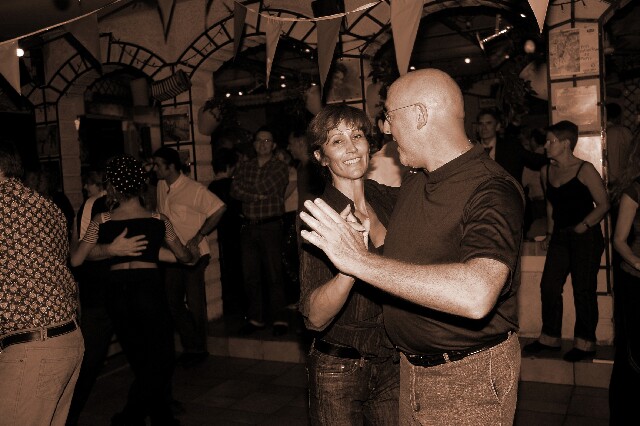 min 2006 10 29 guinguette mp 353 sepia